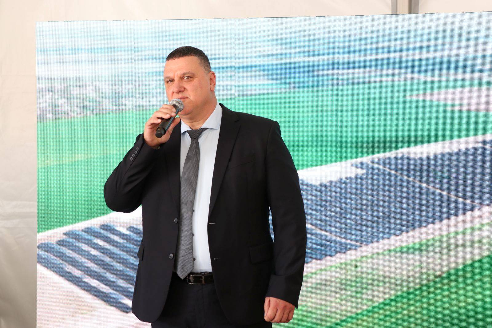  Кметът на Оряхово Росен Добрев 